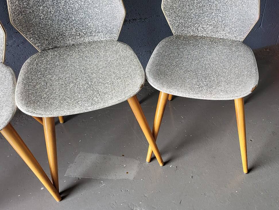 Set of 6 vintage chairs