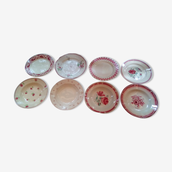 Assorted 8 ancient plates dominating red