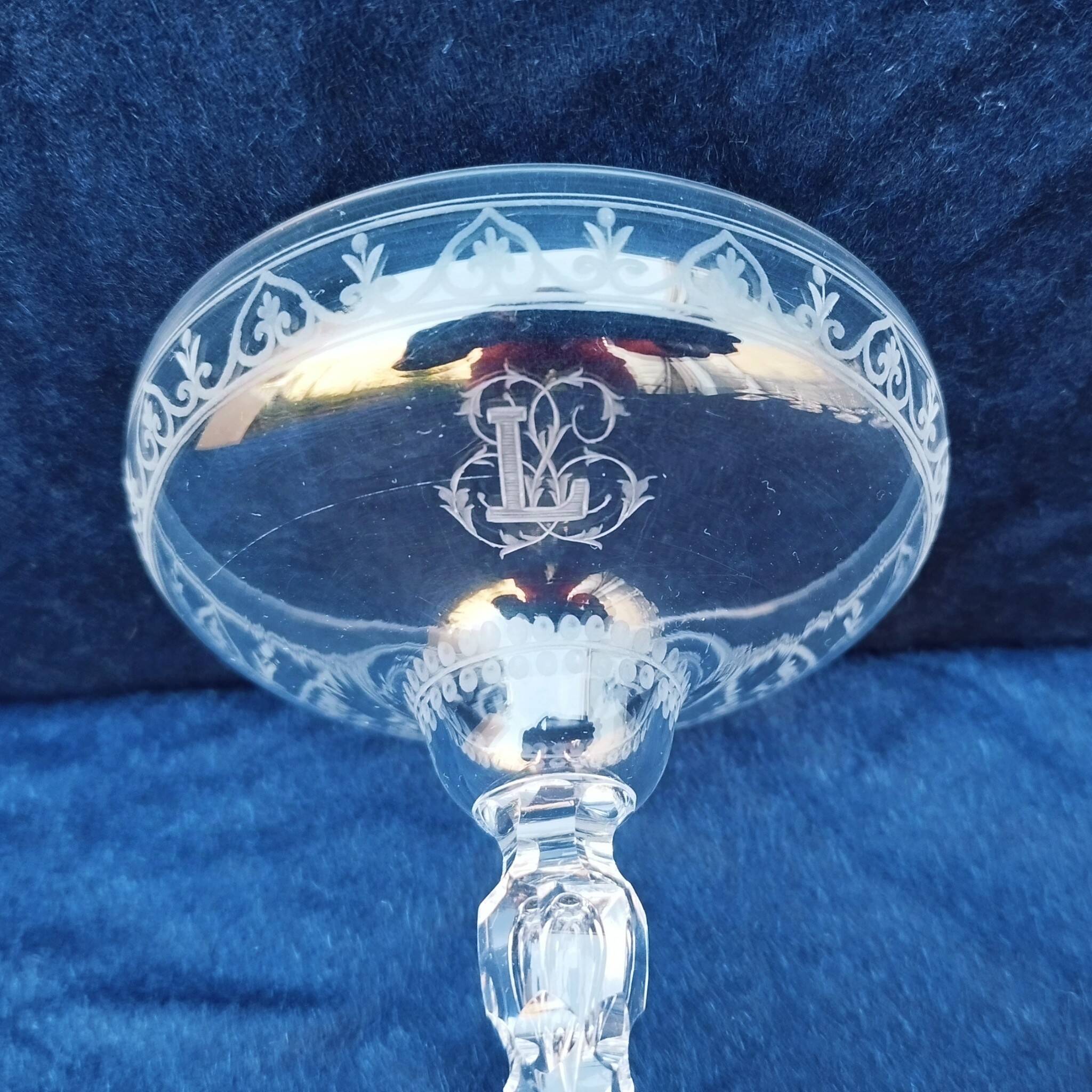 Baccarat crystal champagne glasses monogram 19th century