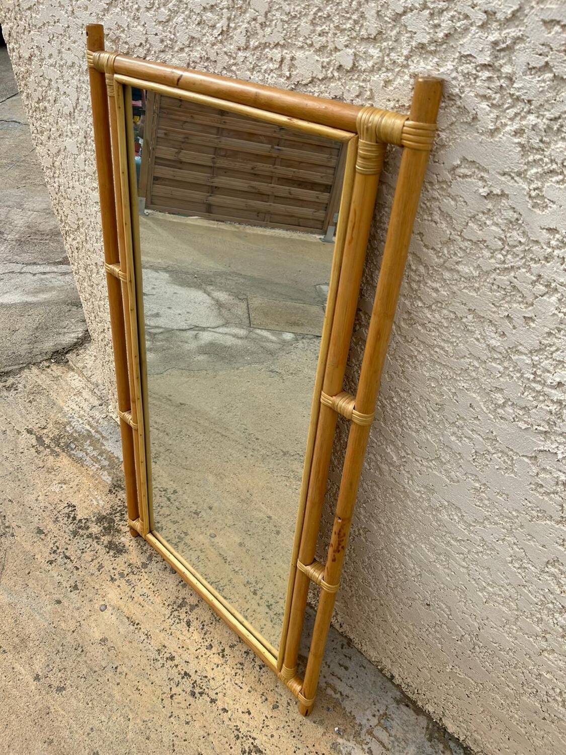 Miroir en bois et rotin