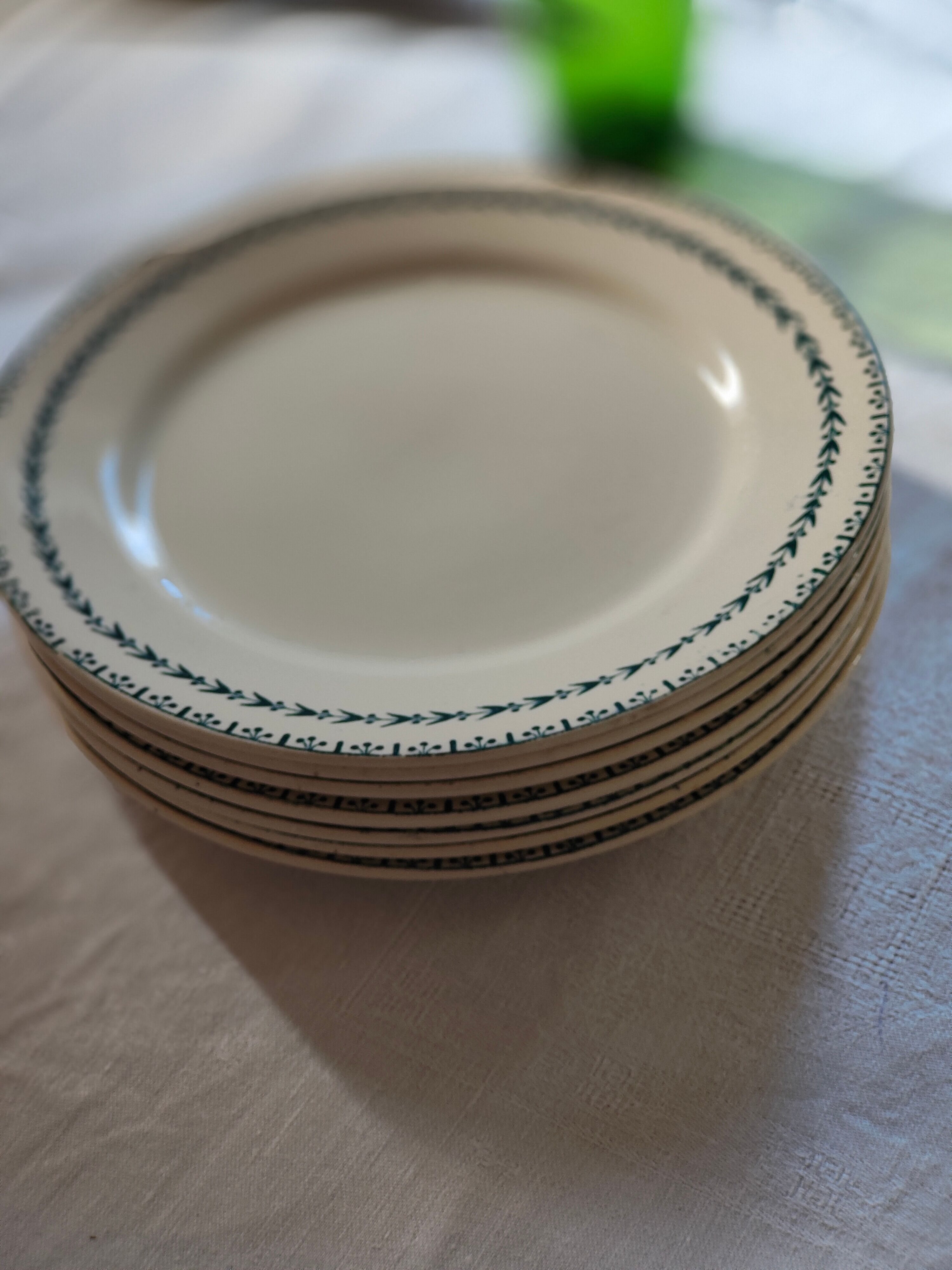 Flat plate in Iron Earth U & Cie Sarreguemines model Carlos