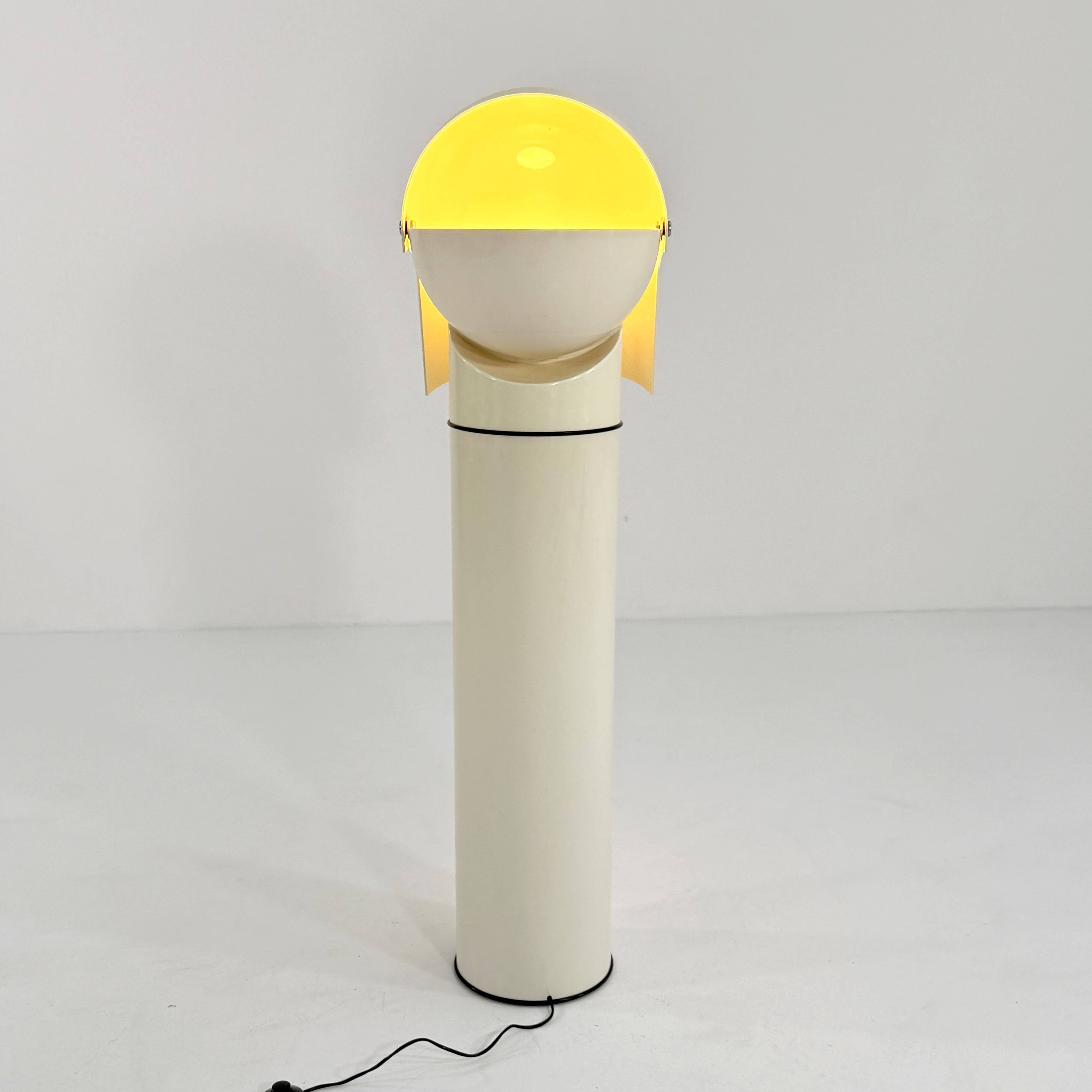 Lampadaire Pileo Mezzo de Gae Aulenti pour Artemide, 1970