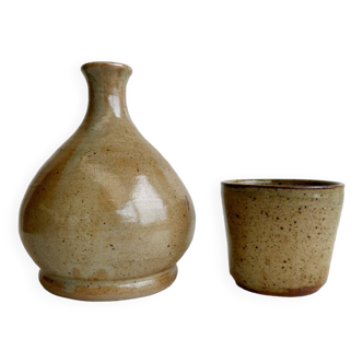 Stoneware pot and tumbler