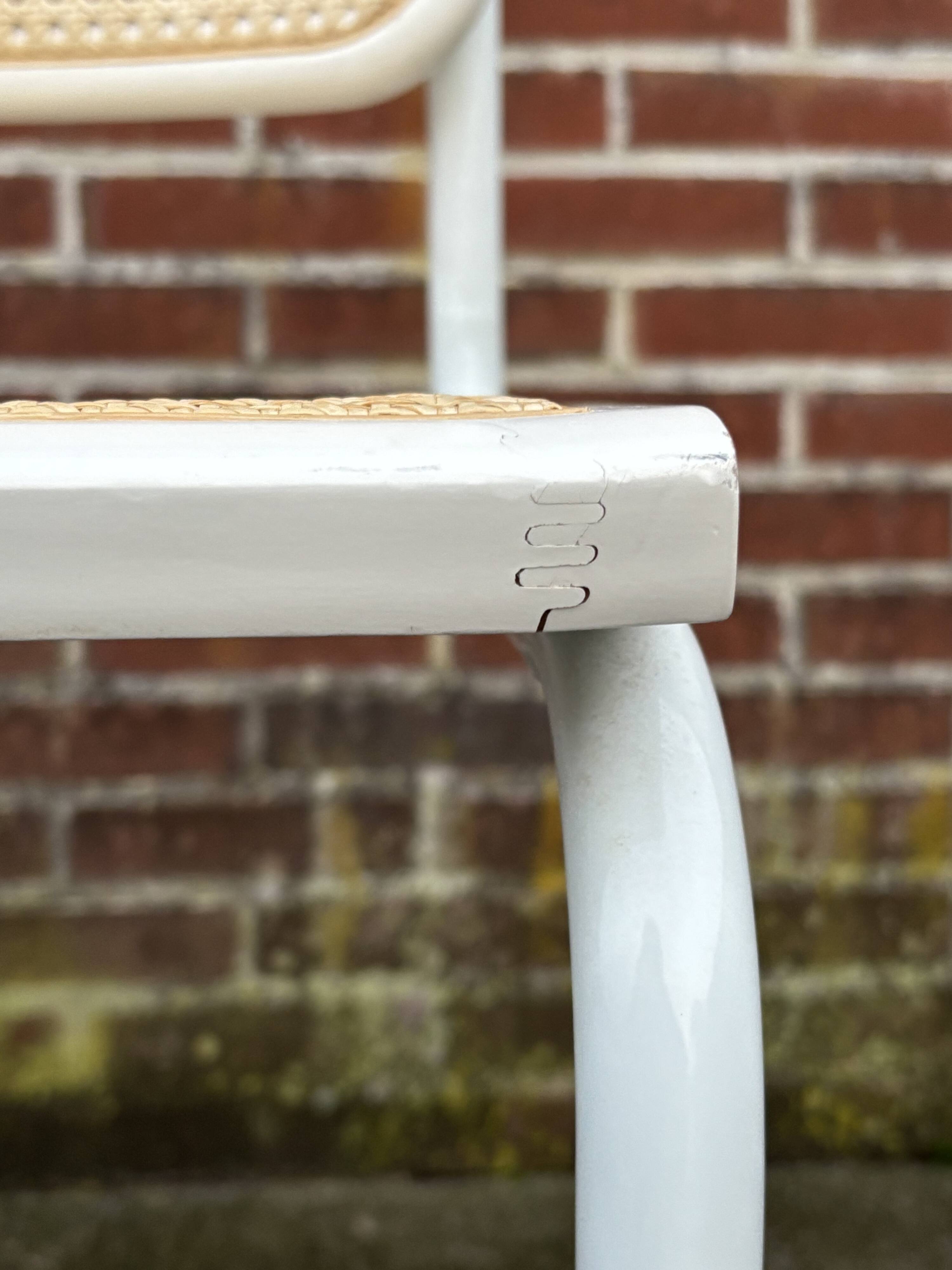 Cesca design chair b32 model in white