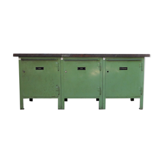 Industrial workbench