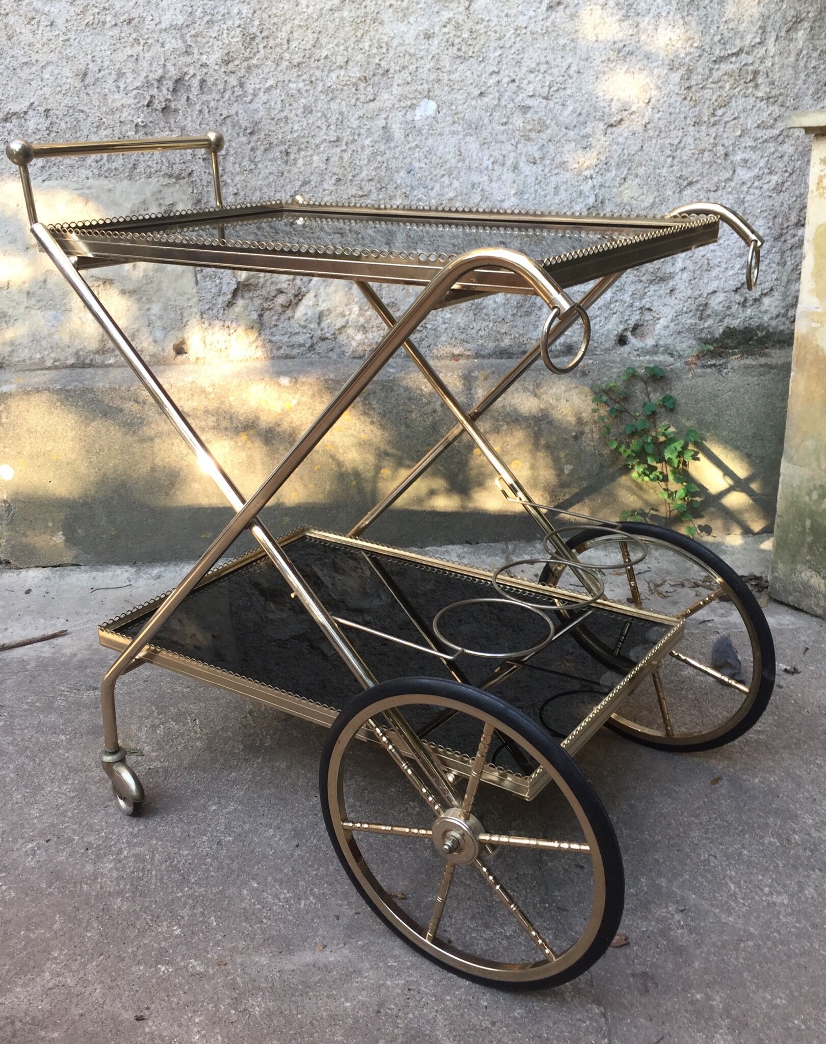 Rolling serving table glass and brass