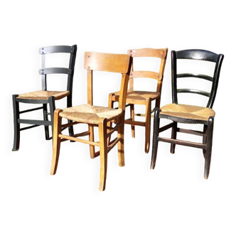 Lot de 4 chaises anciennes