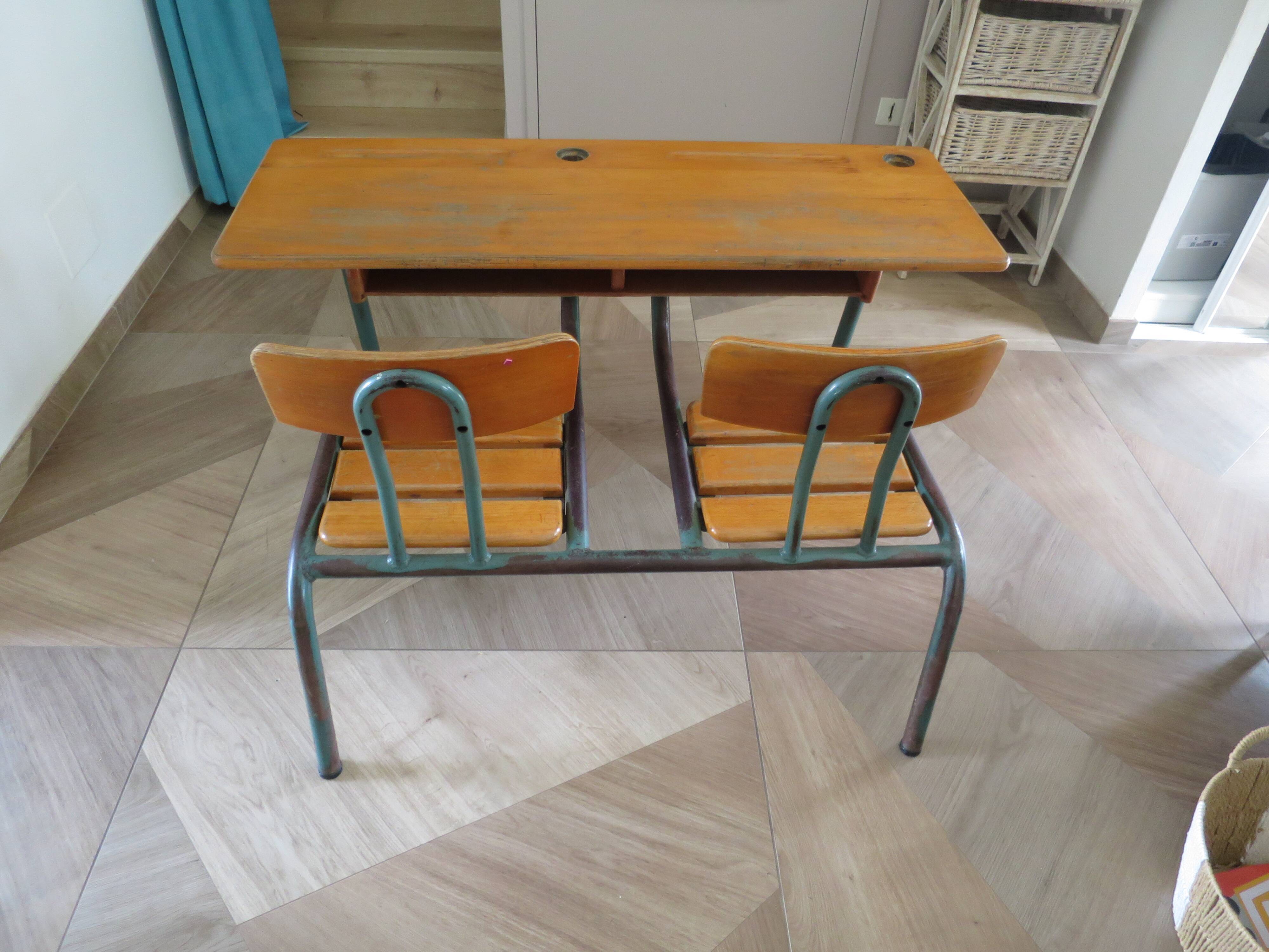 Bureau d’écolier vintage en bois et métal - Bureau double