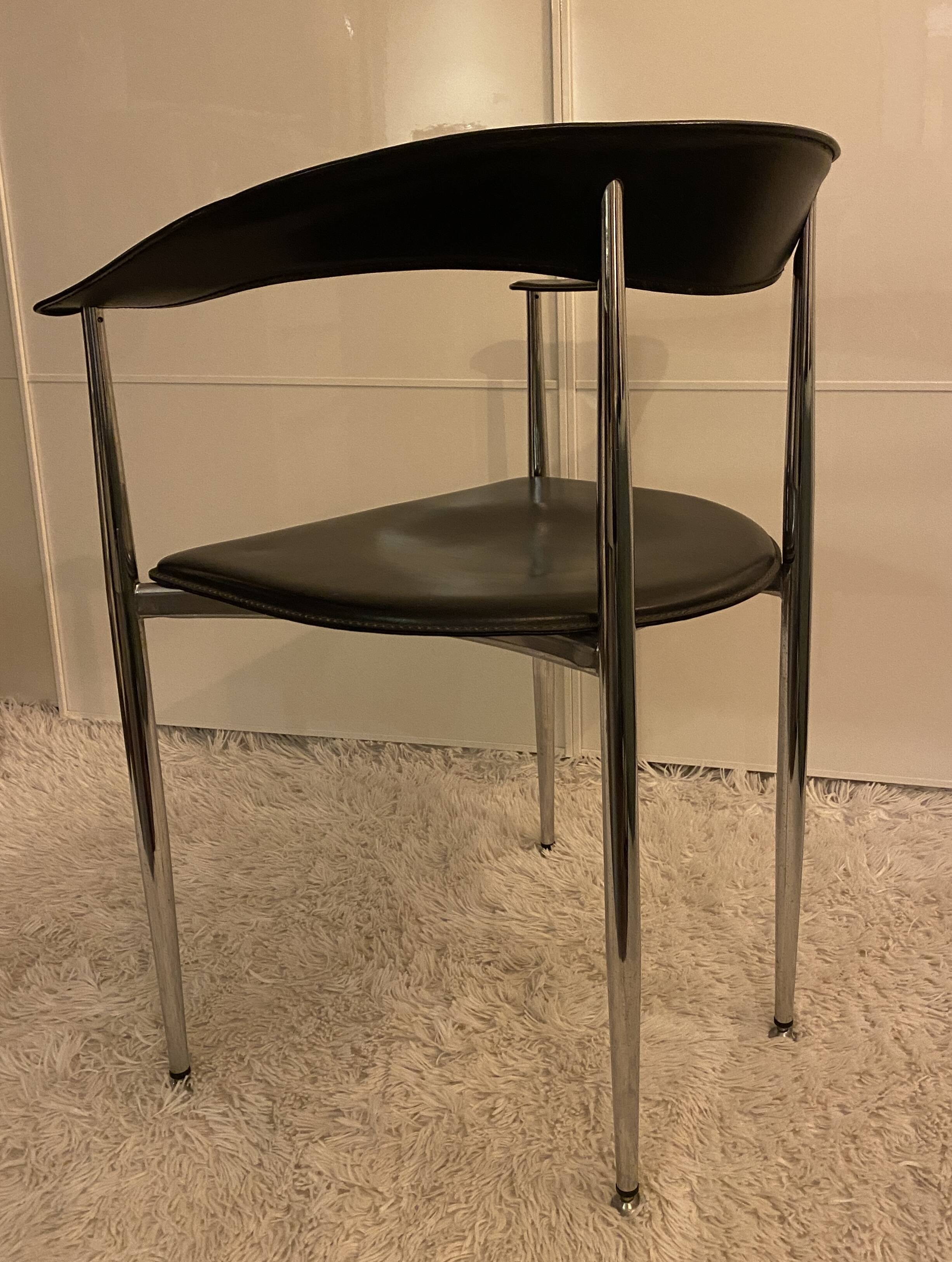 Set of 6 vintage arper chrome leather chairs