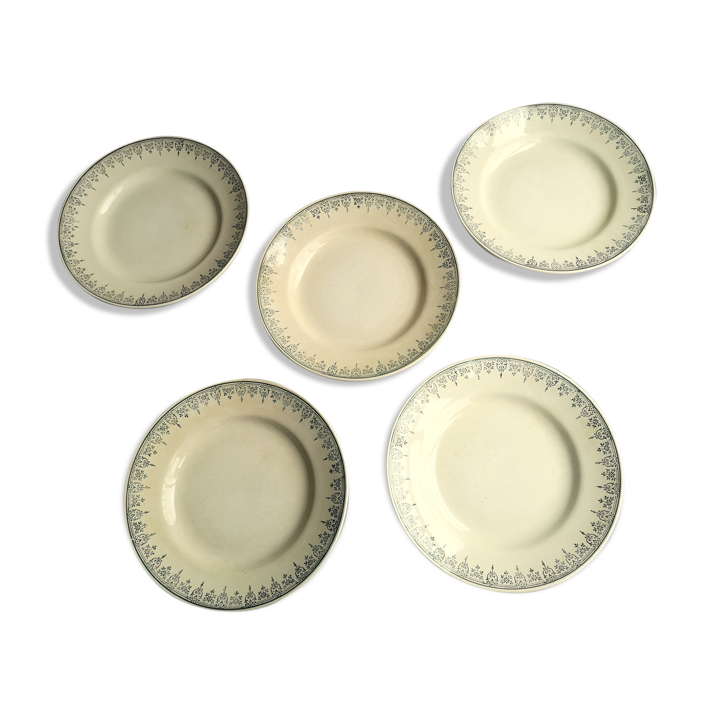 Lot of 5 old ceramic flat plates of Saint Amand green edry