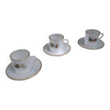 Service à café vintage en opaline avec véhicules anciens