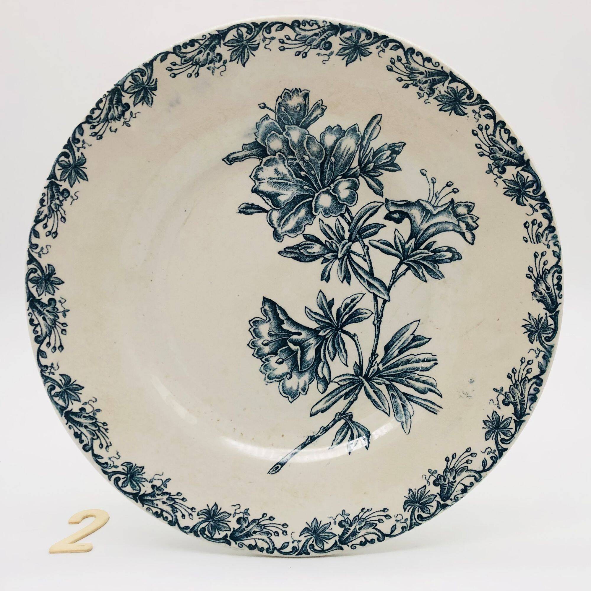 6 “St-Amant- Grands Établissements Céramique” dinner plates