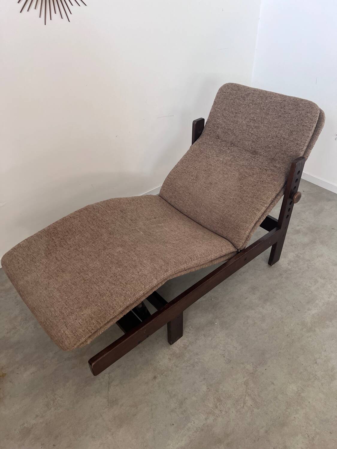 Old chaise longue wooden lounge chair Italian design from the 60s vintage