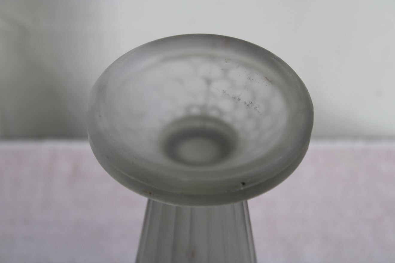 Glass vase