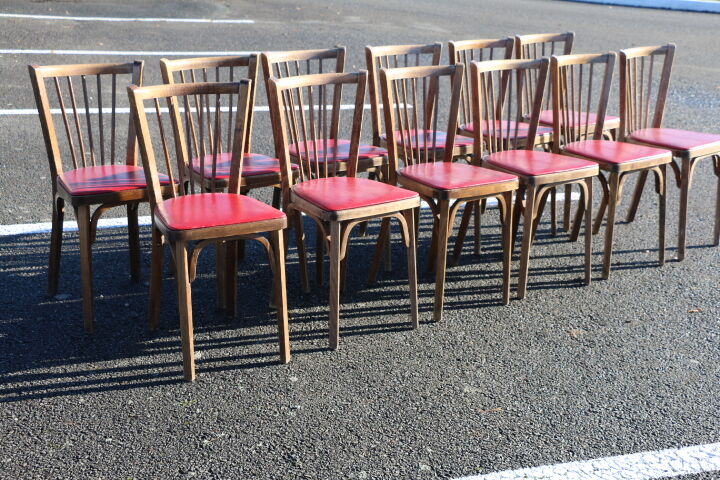 8 chairs Baumann No. 12 red beech skai way