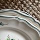8 assiettes plates 