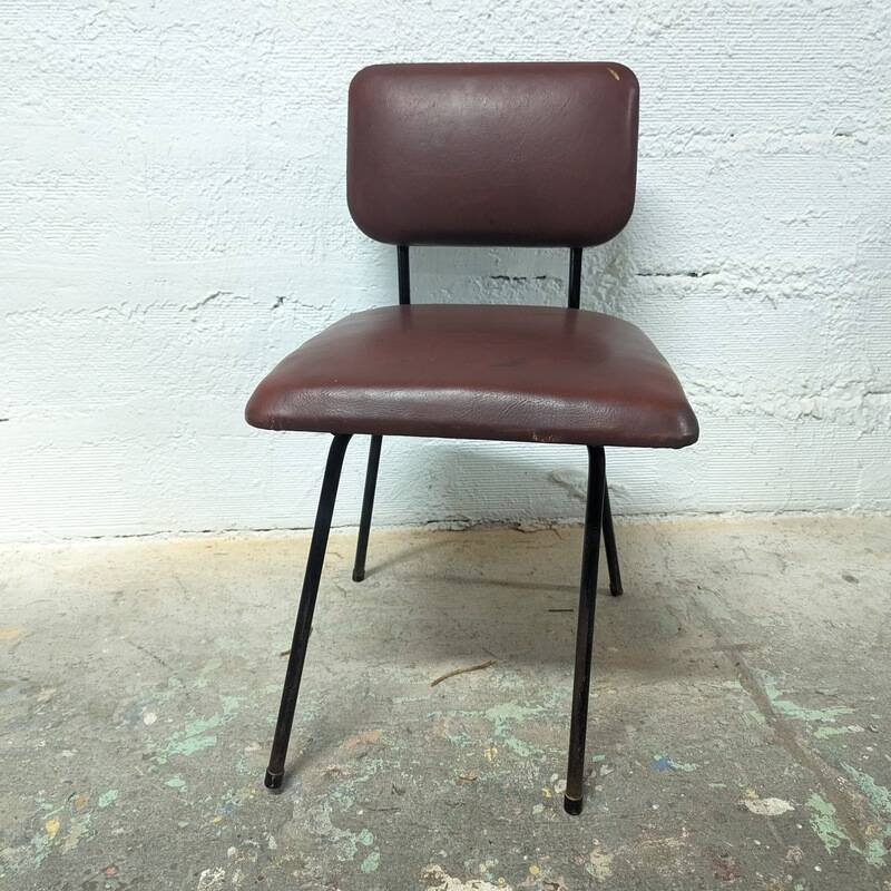 Vintage chair André Simard for Airborne