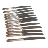 12 knives