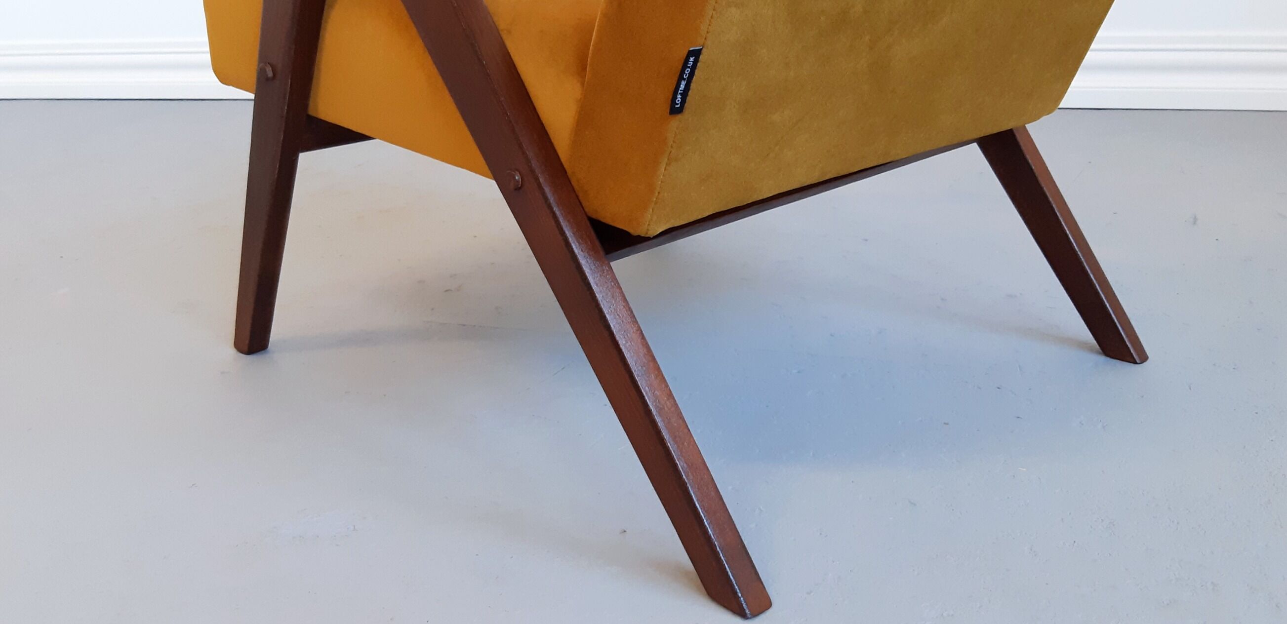 Mid century easy armchairs model B310 Var in velvet