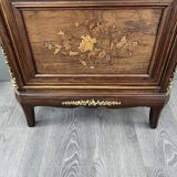 Vitrine ancienne en marqueterie et bronze, XIXème siècle