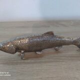 Metal fish