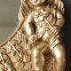 Miroir rond à décor de putti et floral