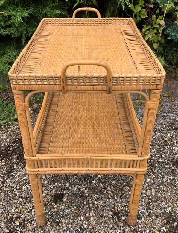 Woven rattan dessert