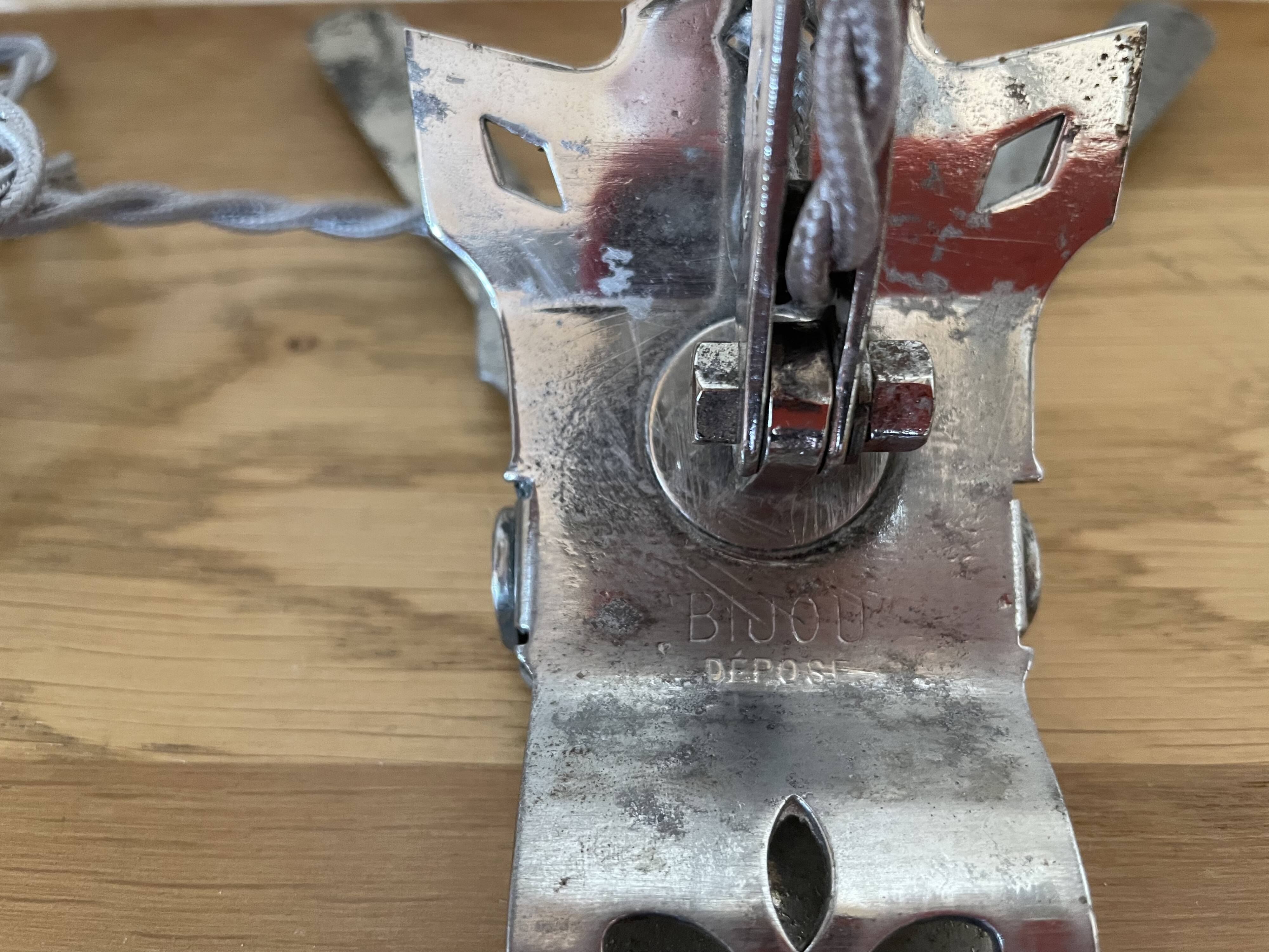 Clamp articulated lamp