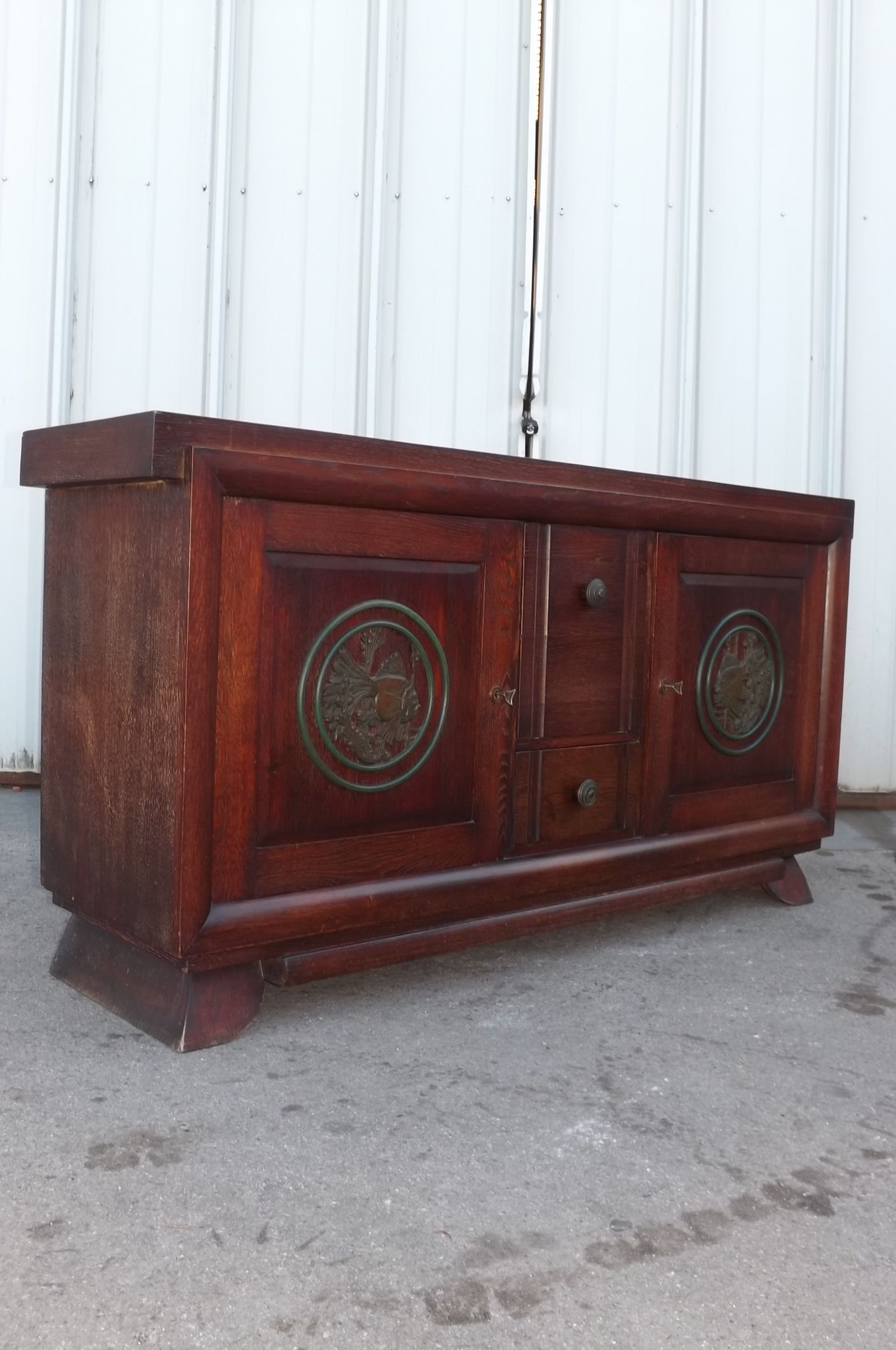 Japanese oak dresser, 1940