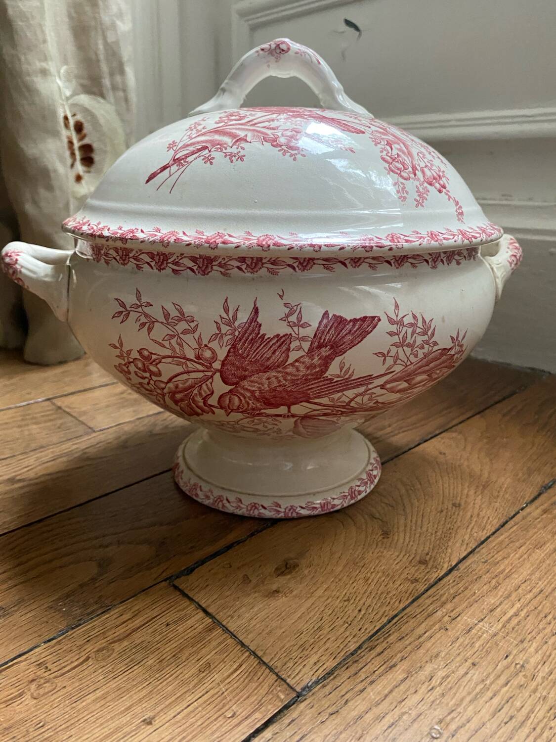 NIMY iron earth bird soup tureen