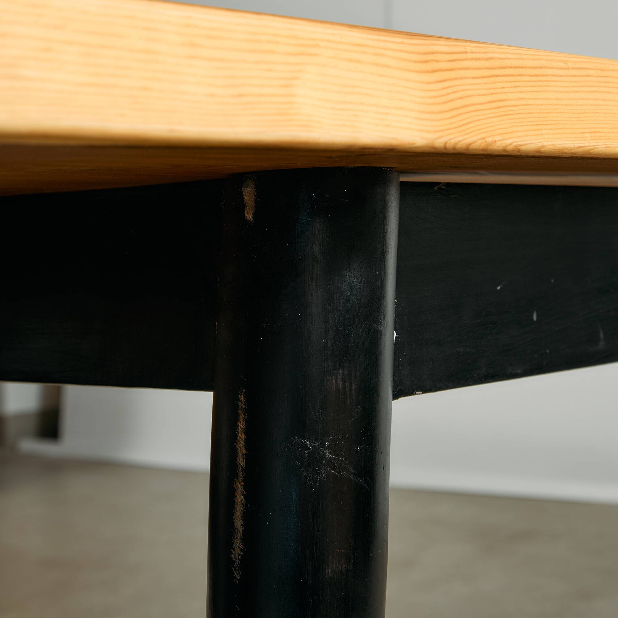 Long Canadian Pine Table with Black Legs