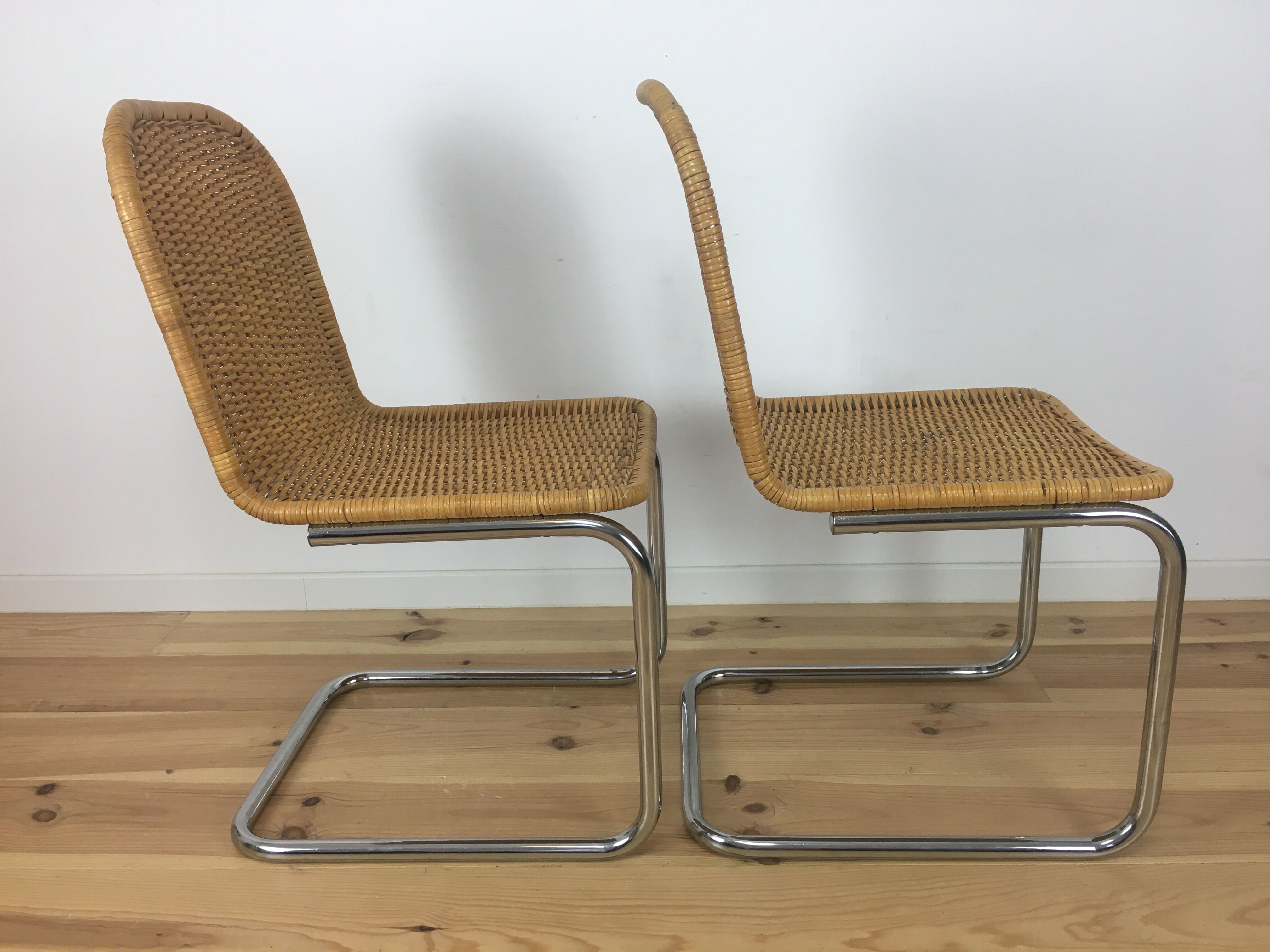 Vintage cantilever chairs in chrome and rattan