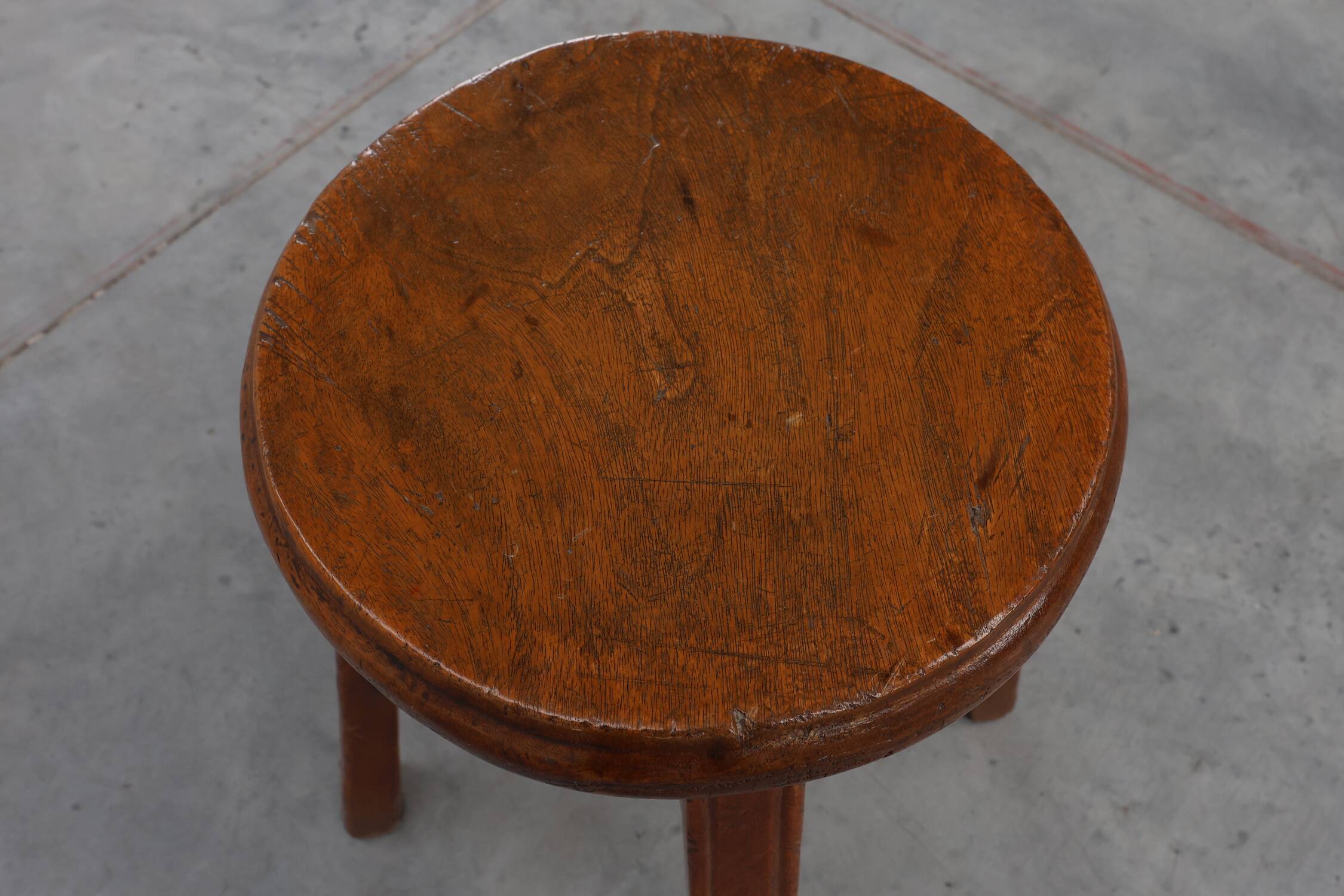 French Antique round stool in oak with nice patina, ca. 1850