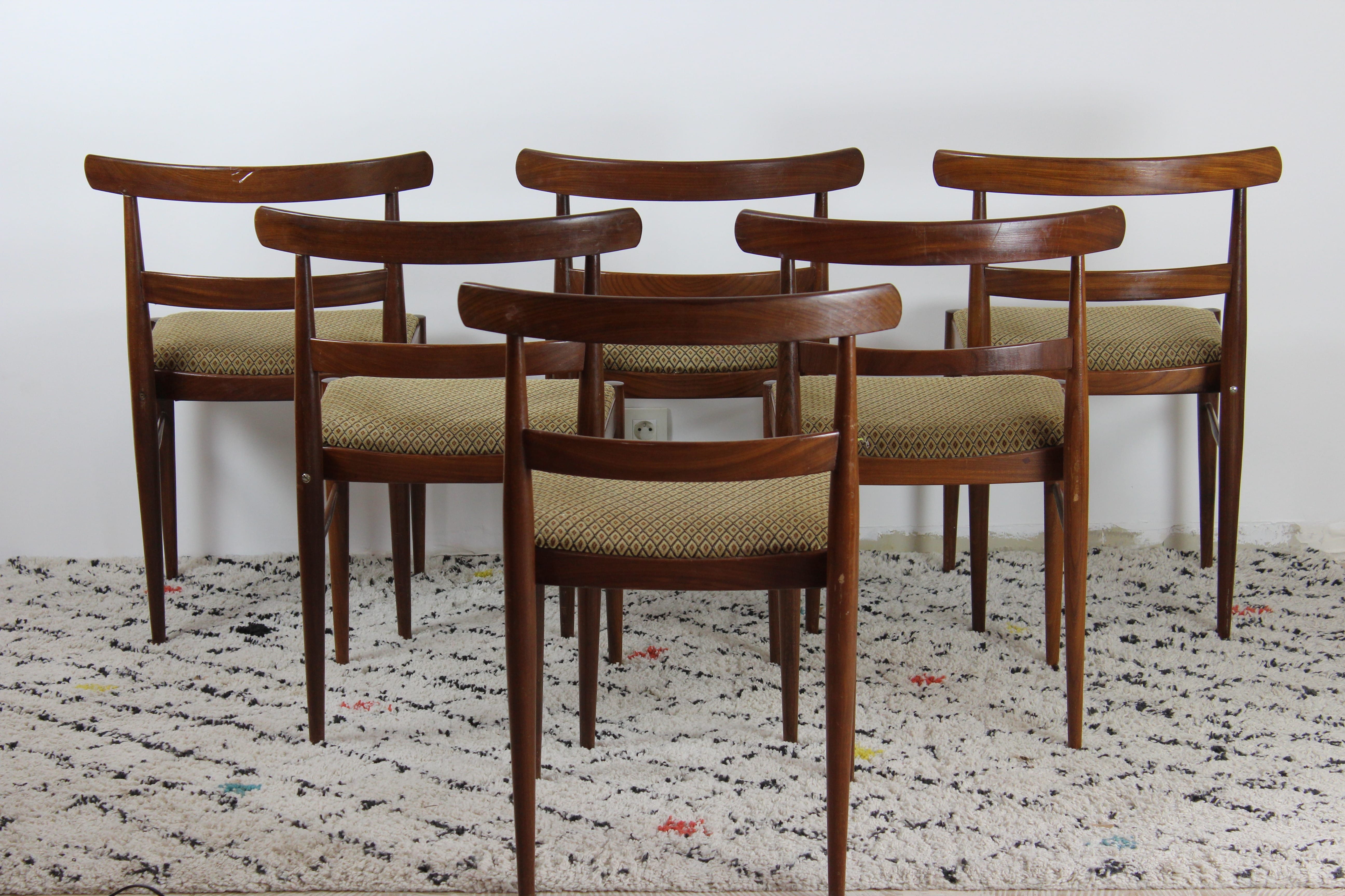 Ensemble de 6 chaises scandinaves vintage