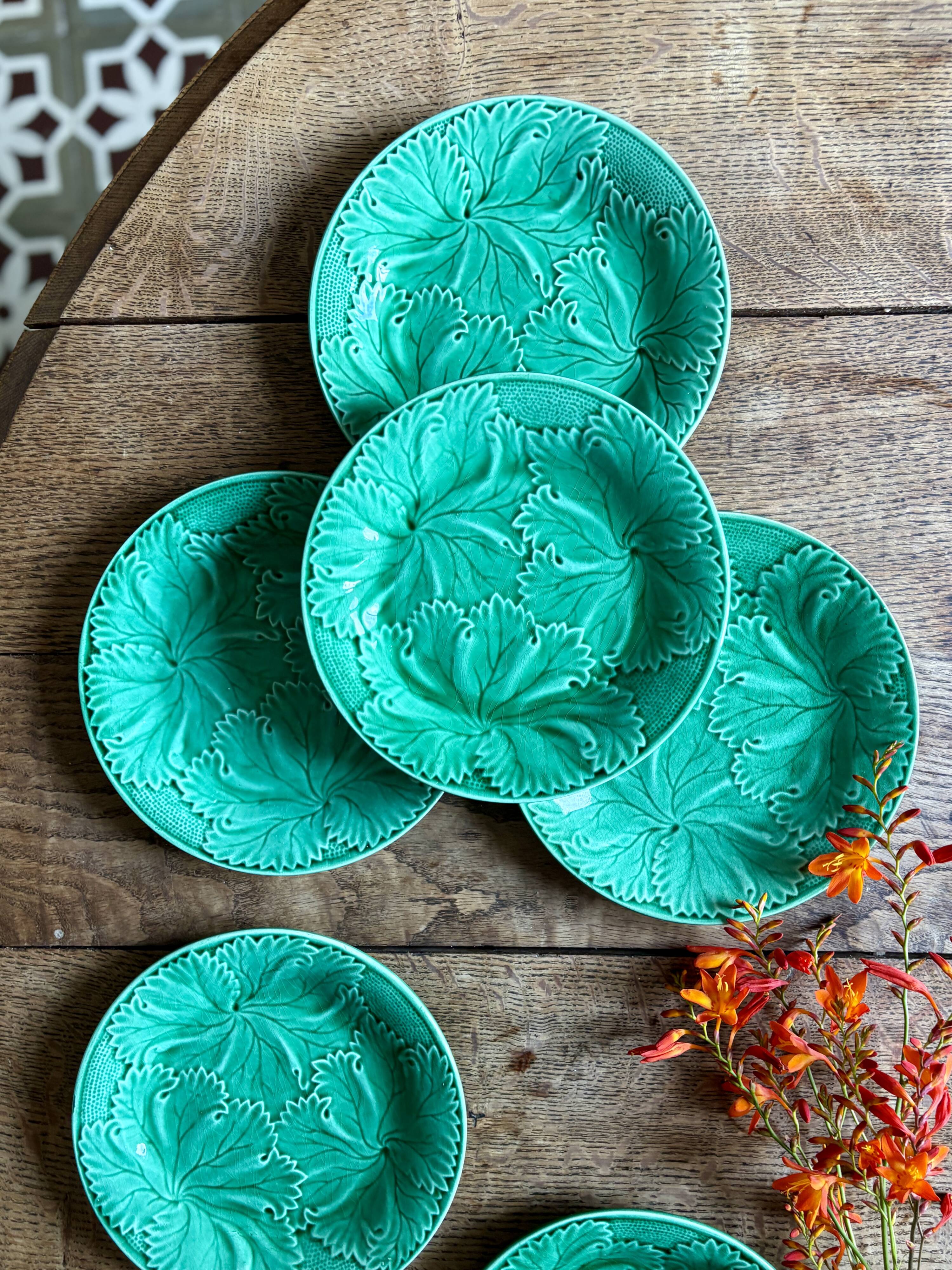 Set of 6 vintage green earthenware plates