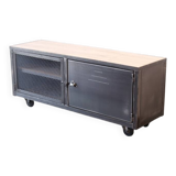 Custom-made industrial TV unit – Micheli Design