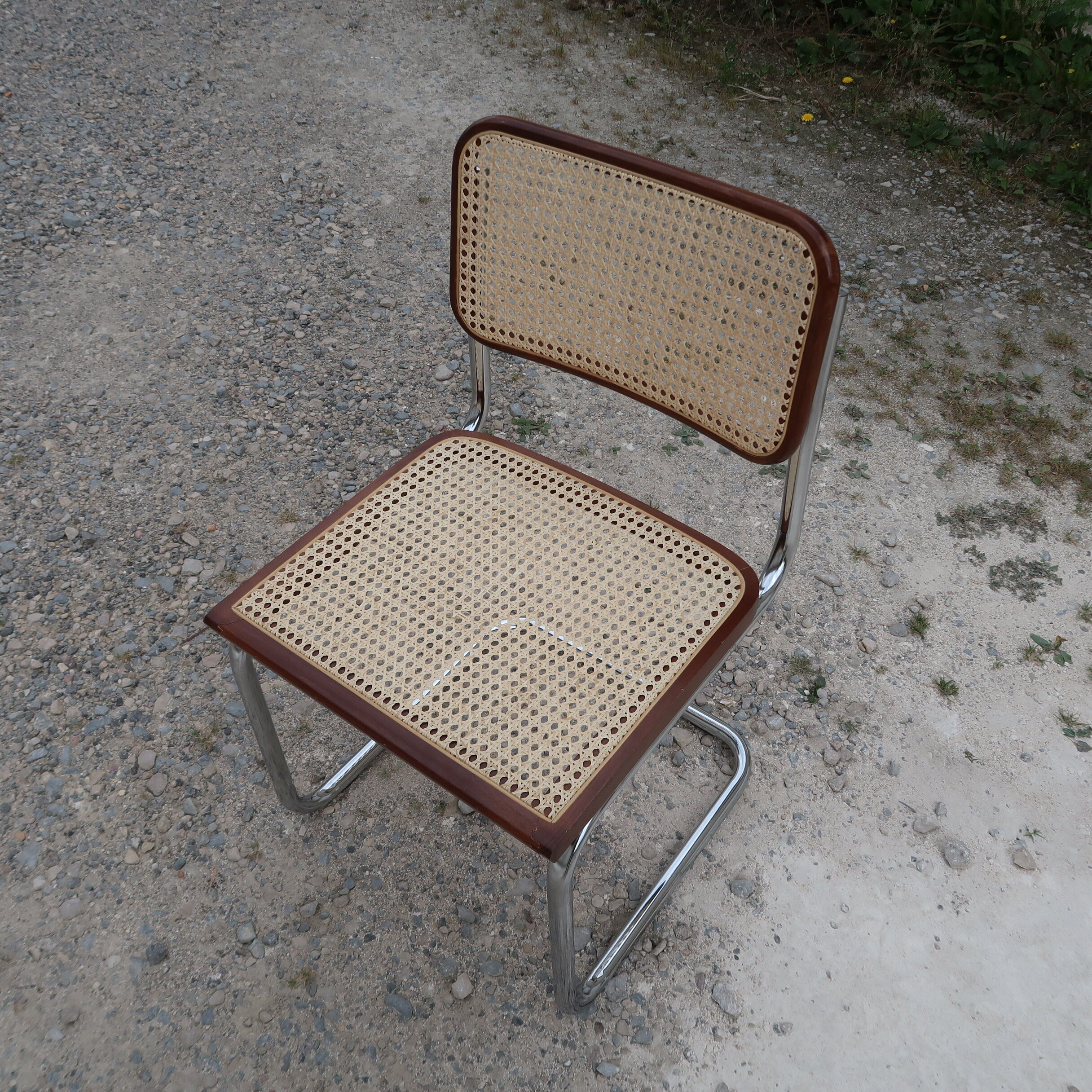Chaise B32 de Marcel Breuer