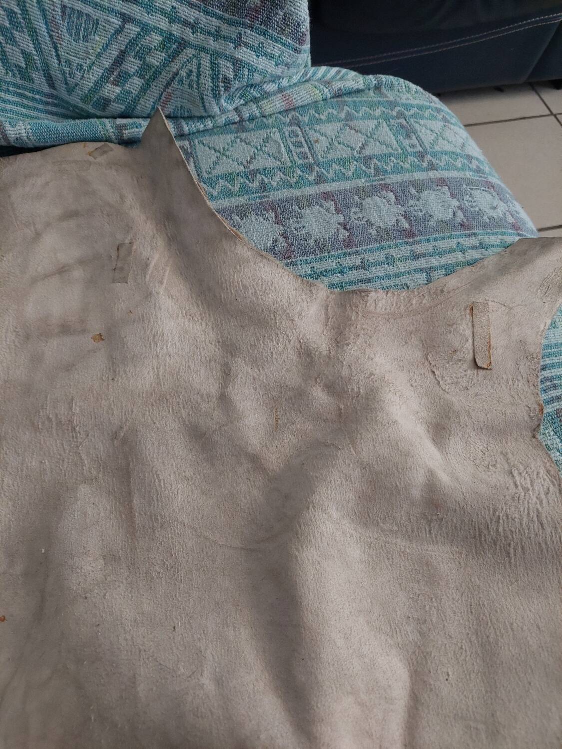 Used natural African animal skin rug (70x100cm)