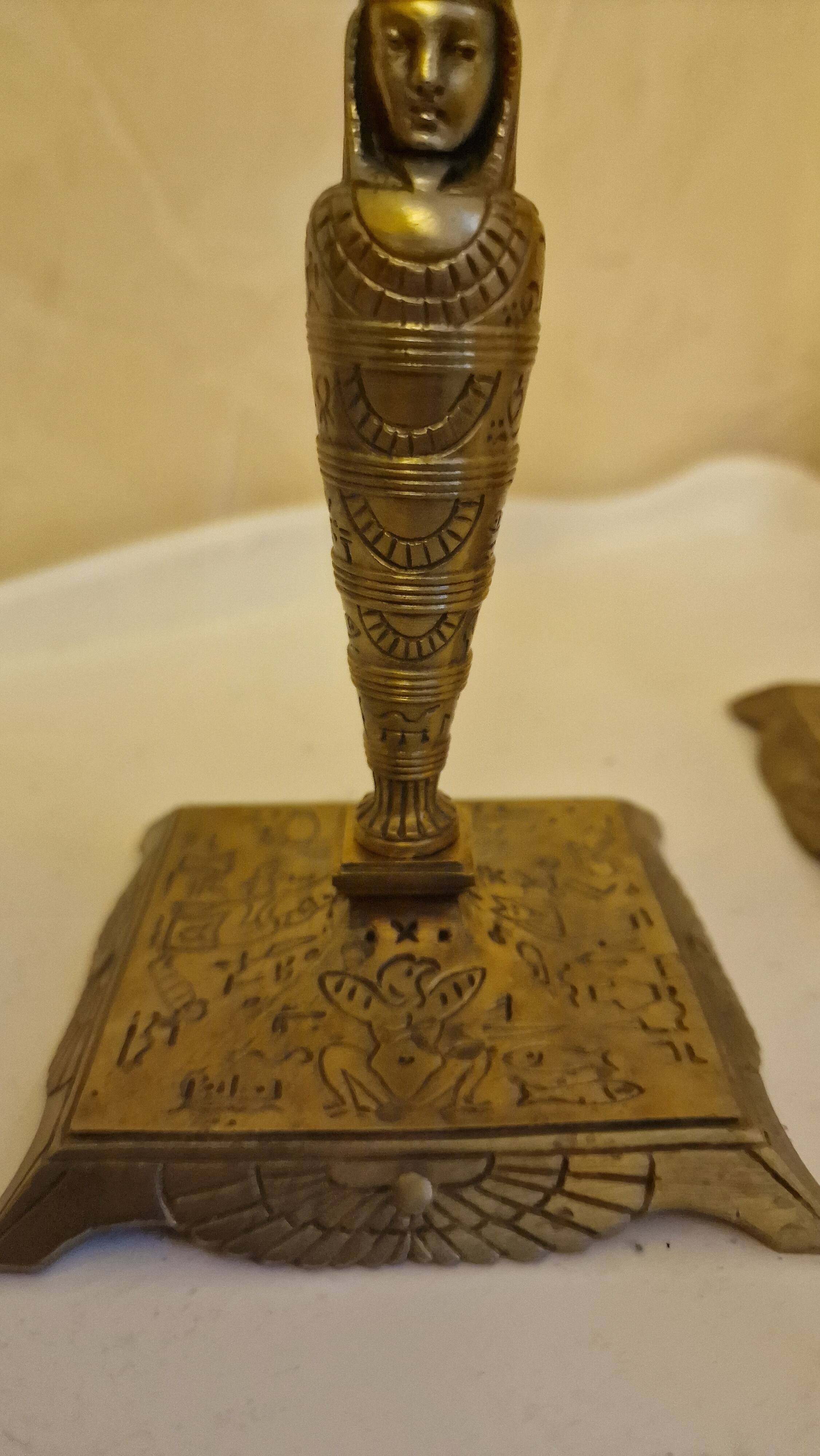 Paire de lampes vintage style Égyptien en laiton – Design pharaon,