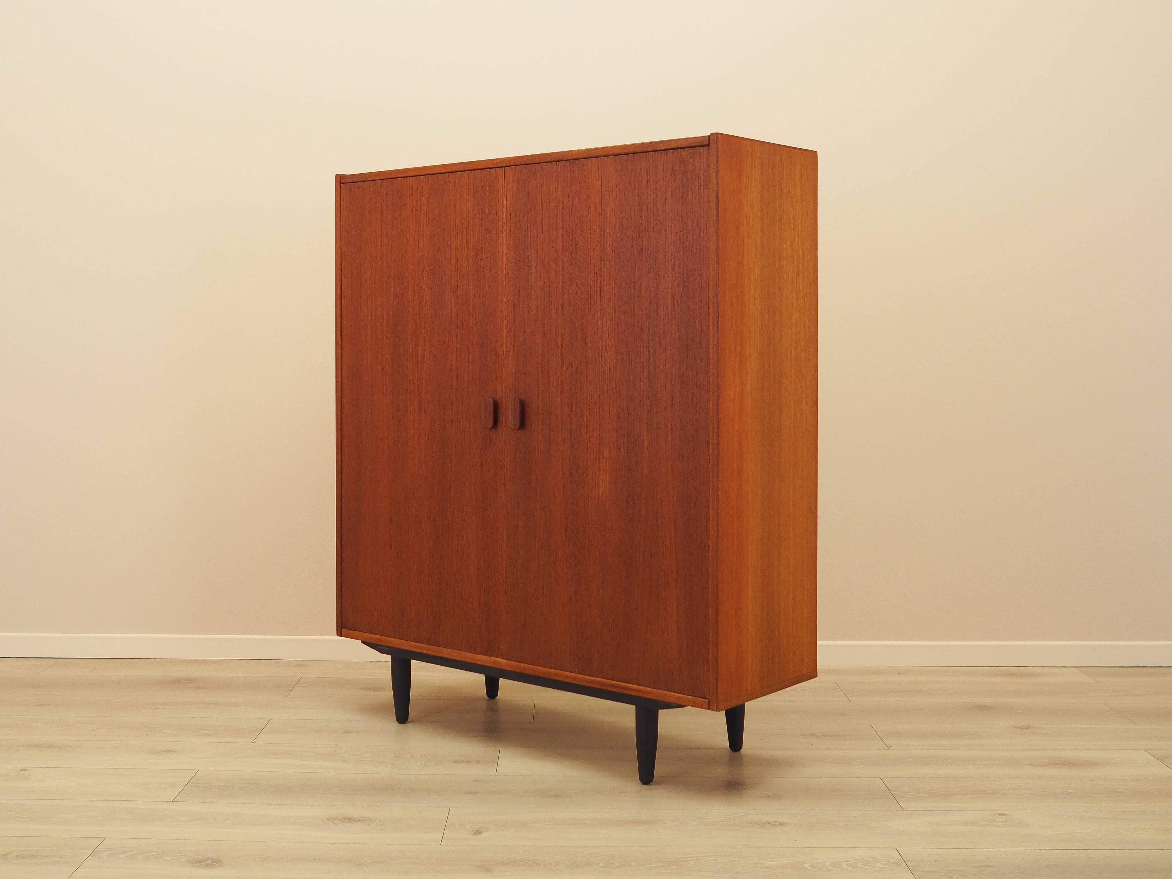 Armoire danoise en teck, années 1970