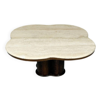 Table basse avec plateau en travertin en forme de trèfle, Italie, années 1970.