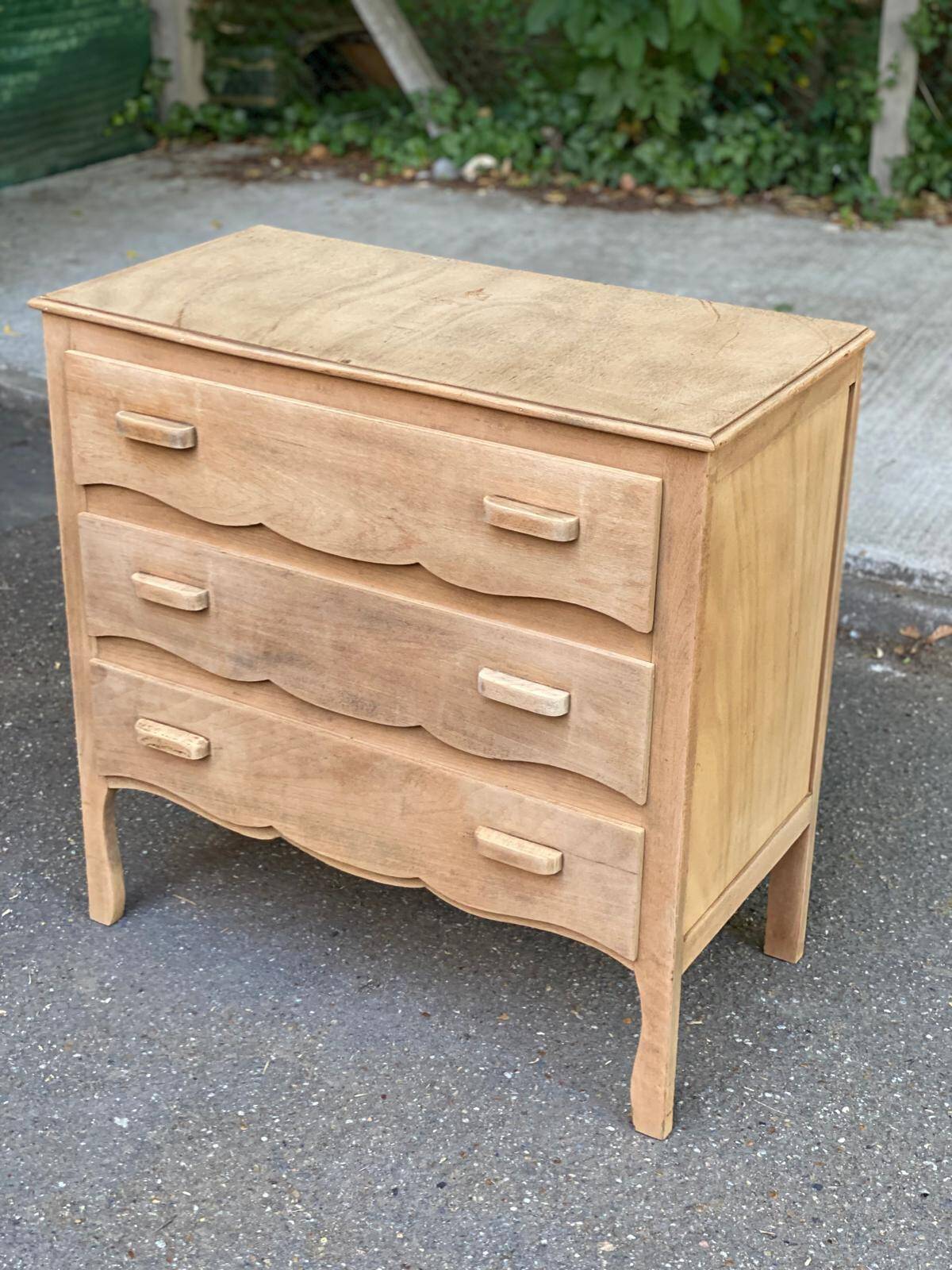 Commode art déco rénovée en bois brut 1930