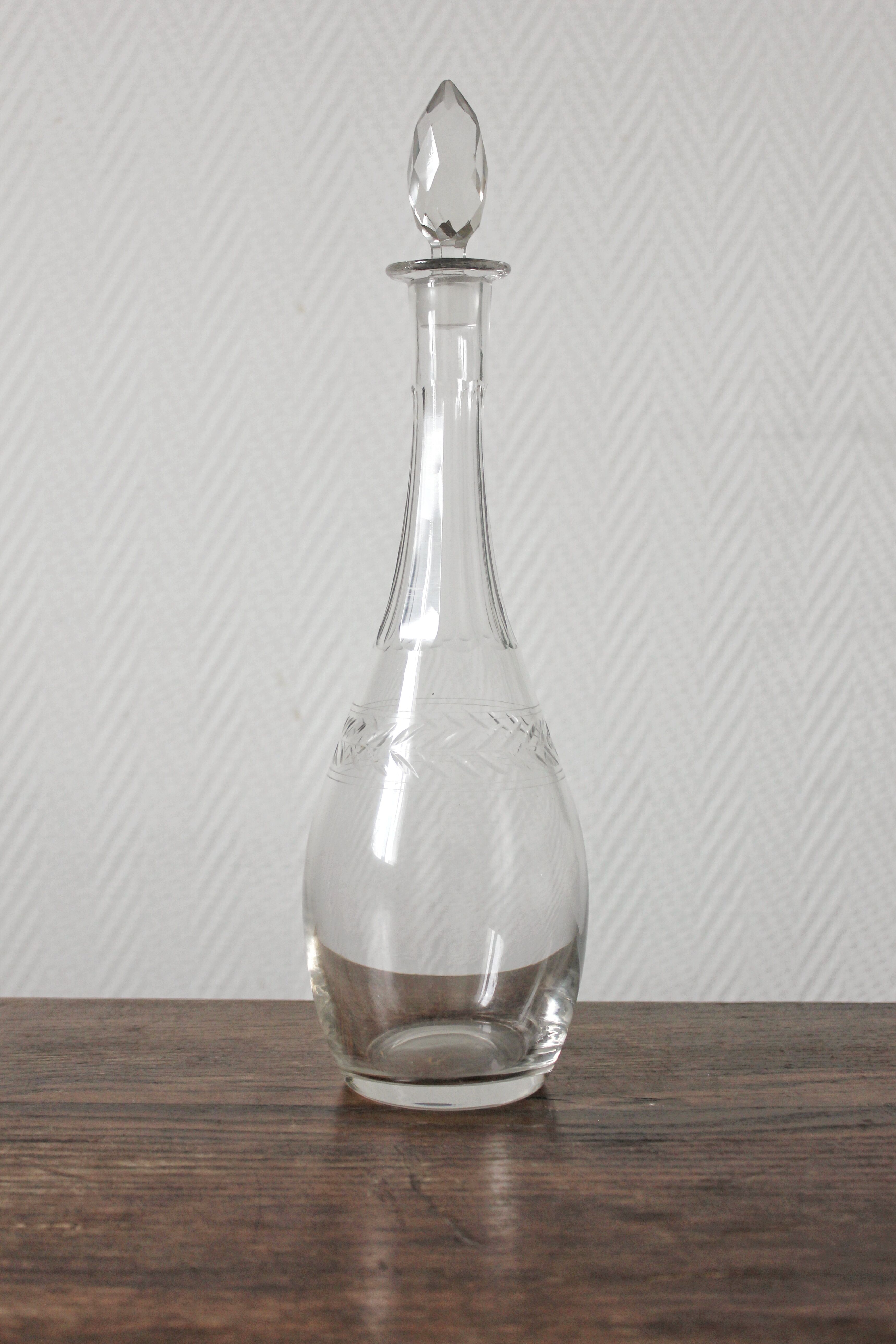 Antique crystal carafe engraved with a laurel leaf frieze