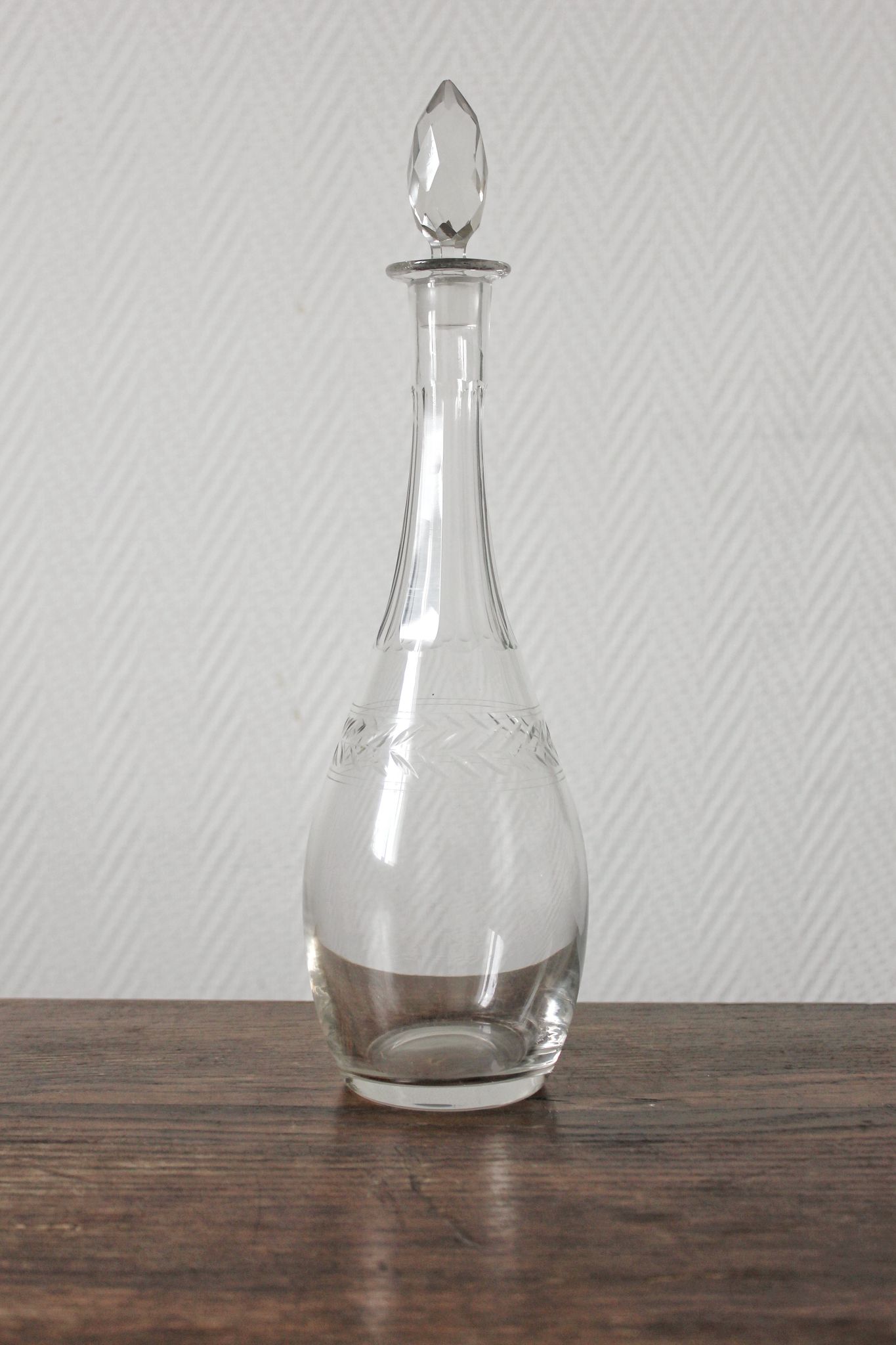 Antique crystal carafe engraved with a laurel leaf frieze
