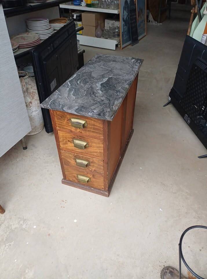 Small 4-drawer workshop cabinet