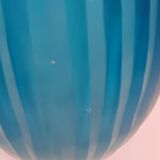 Vase en verre turquoise ancien