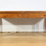 Table régionale en merisier, style Louis XV, milieu XIXème