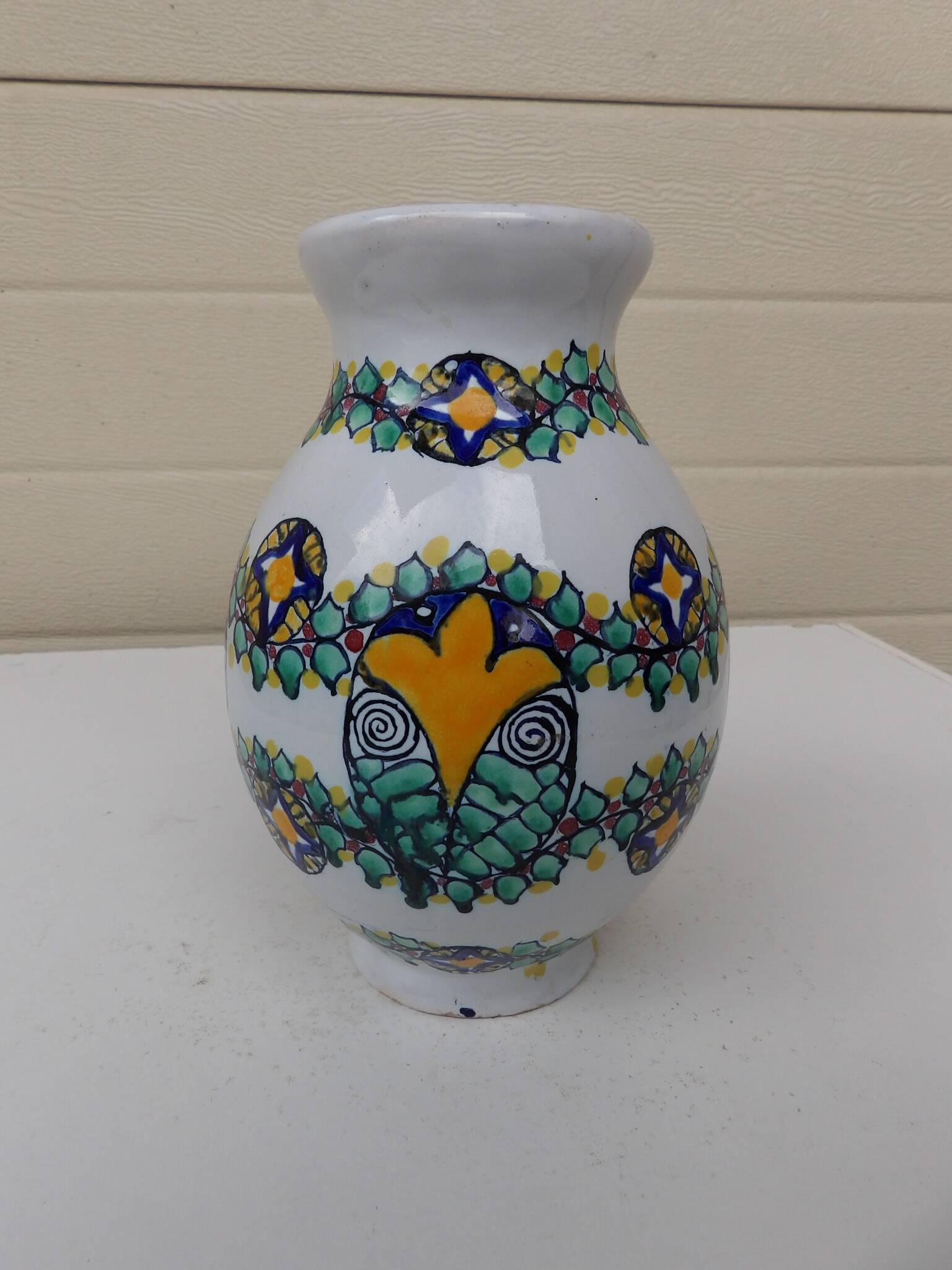 faience vase