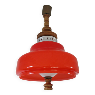 Grande suspension en opaline orange et bois design années 70