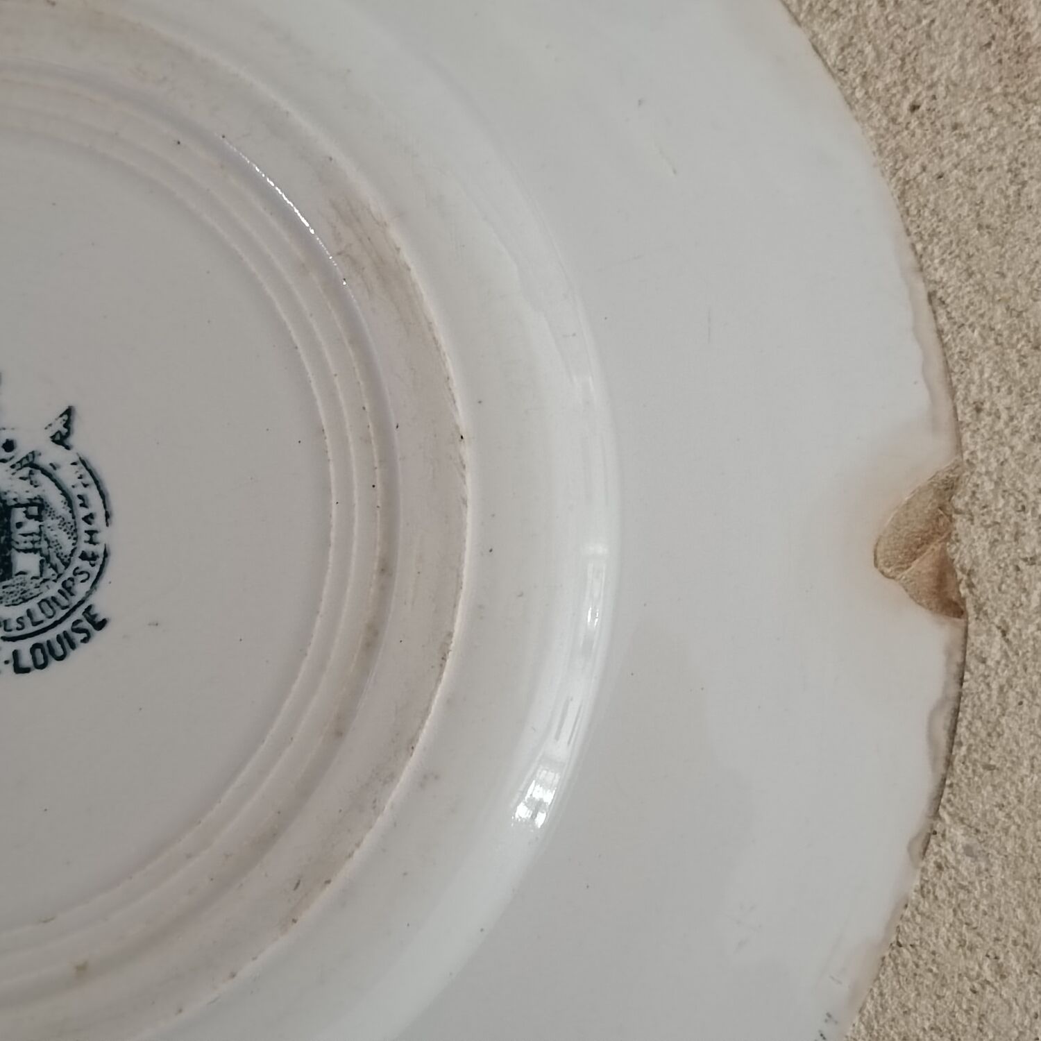 2 plates iron earth "Marie-Louise" Moulin des Loups